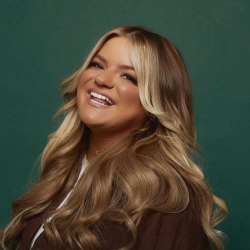 Anna Golden – King Of The World ft Aodhán King