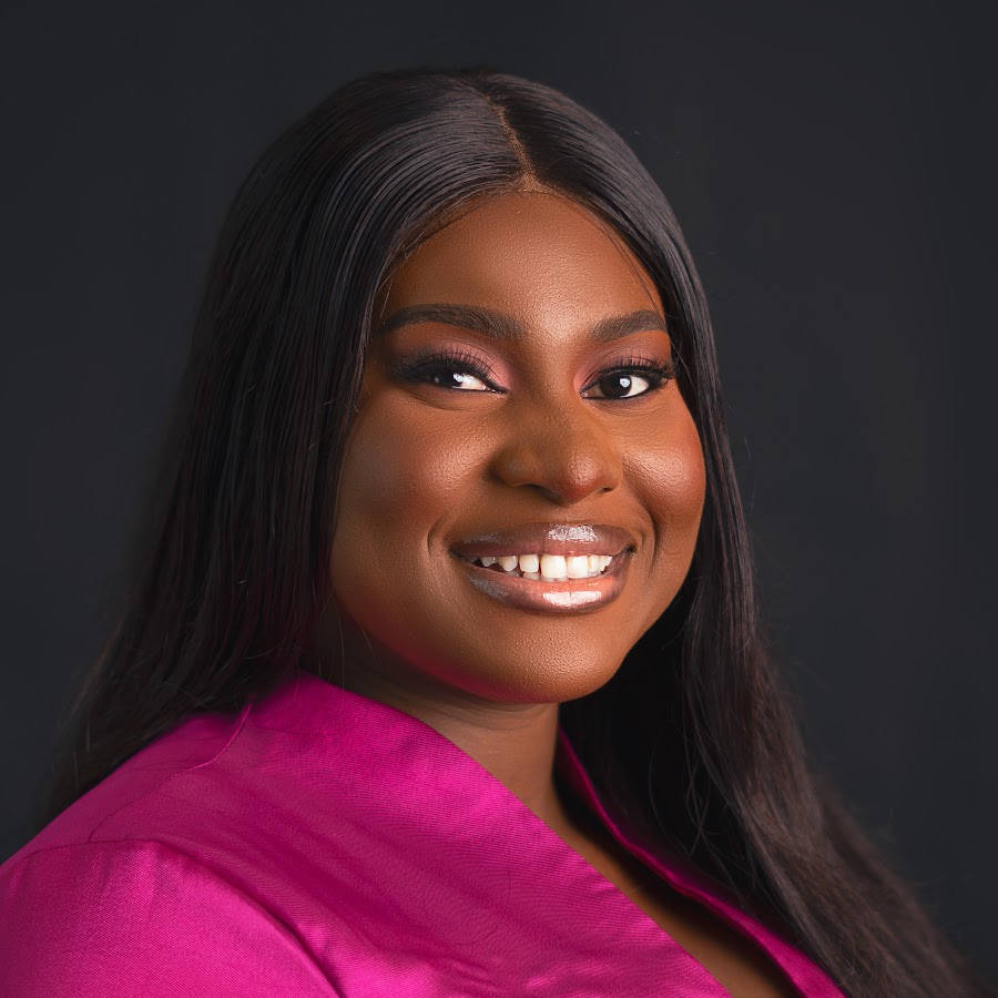 Adura Ojofeitimi - At The Center